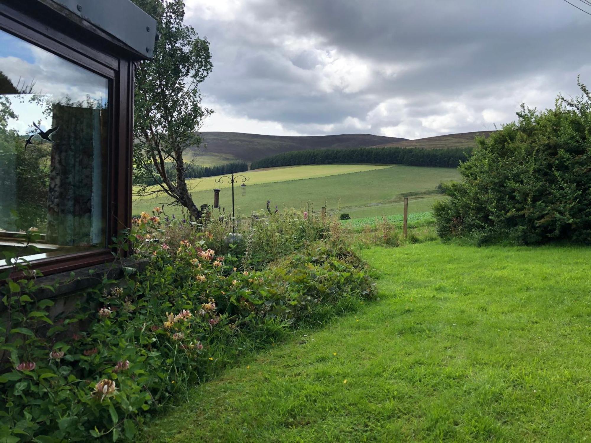 Easter Corrie Cottages Ballindalloch Exterior foto